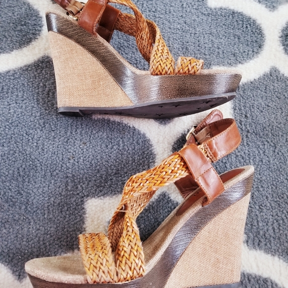 Ariel Wedge Platform Sandals by Bucco - Picture 2 of 8